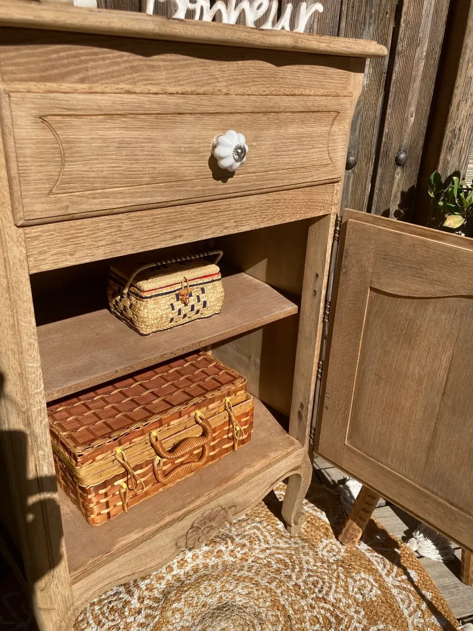 Joli buffet confiturier CHENE MASSIF ! Superbe  meuble vintage relooke en bois massif