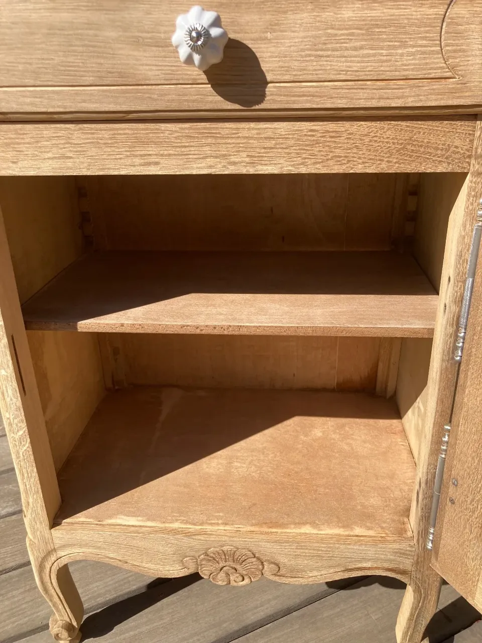 Joli buffet confiturier CHENE MASSIF ! Superbe  meuble vintage relooke en bois massif