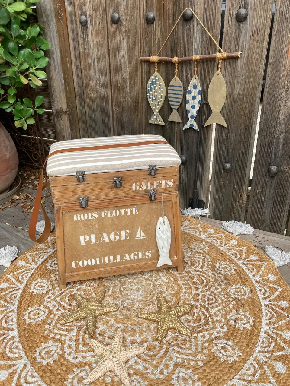 Original !!! Coffre tabouret de pêcheur style BORD DE MER  meuble vintage relooke en bois massif