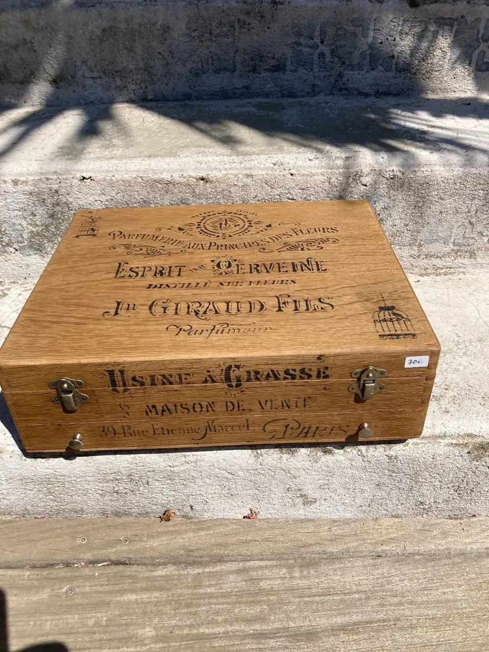 Petite boîte ancienne / plusieurs tiroirs shabby  meuble vintage
