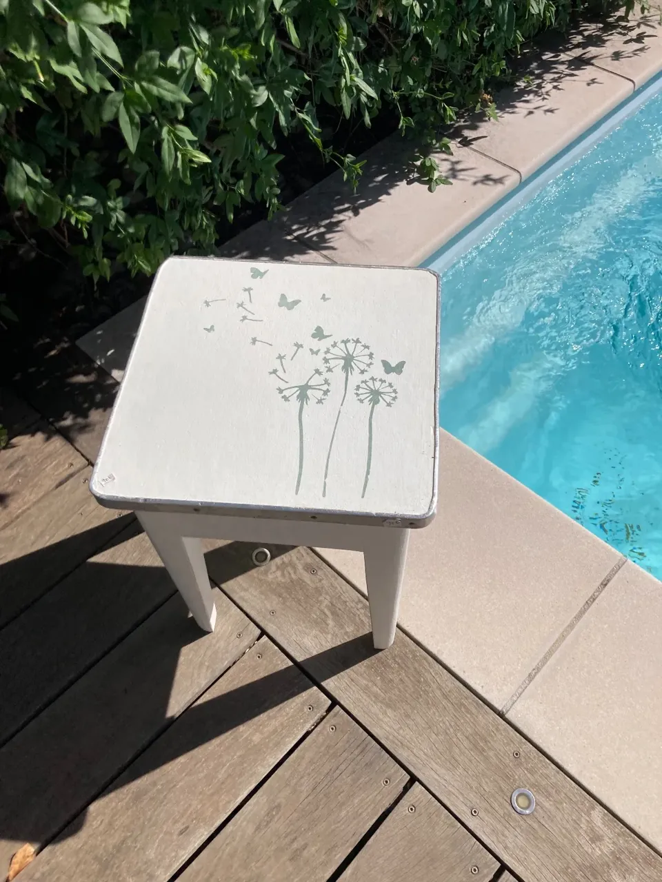 Tabouret coffre dit tabouret de cireur relooke bohème  meuble vintage relooke en bois massif