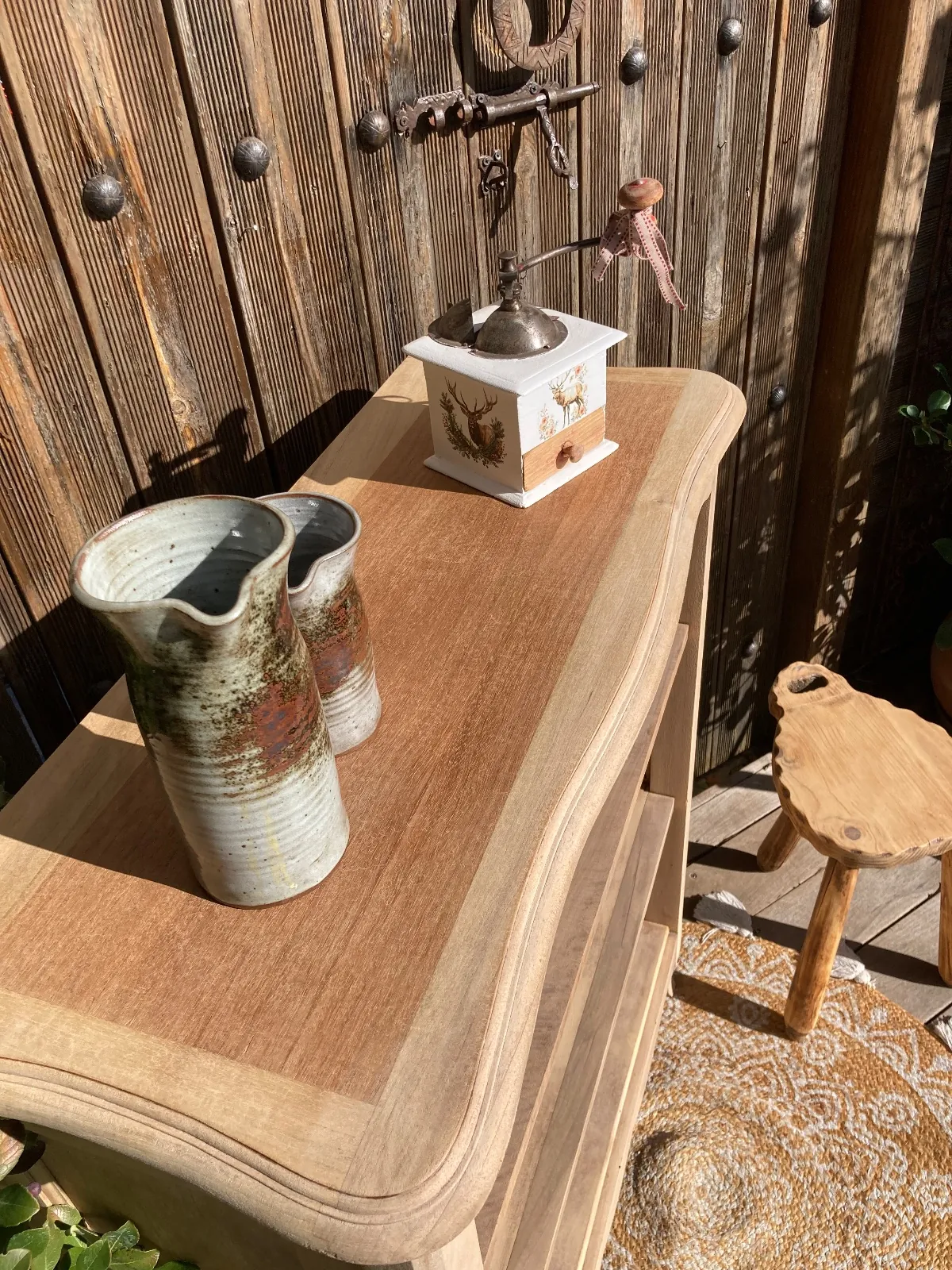 Joli bibus noyer brut/ top qualité étagères amovibles  meuble vintage relooke en bois massif